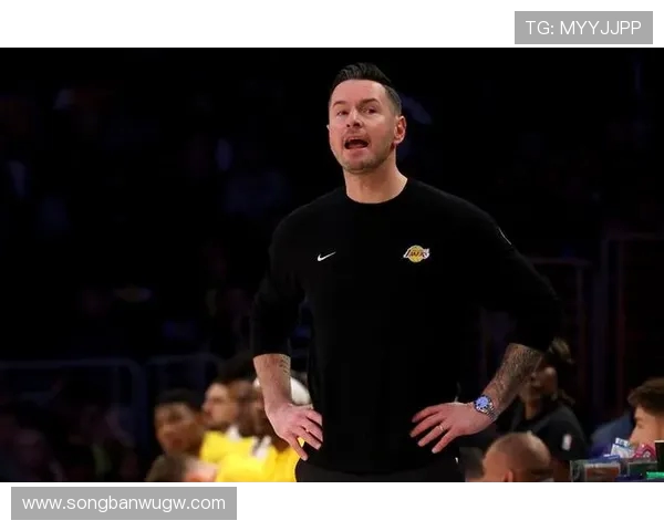 雷迪克强调防守需靠日常习惯养成而非纸上谈兵打造冠军品质